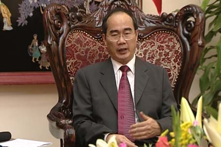 ທ່ານຮອງນາຍົກລັດຖະມົນຕີ Nguyen Thien Nhan ໄປຢ້ຽມຢາມອີນເດຍ ຢ່າງເປັນທາງການ